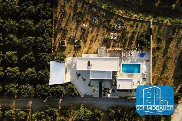 Kreta, Petrokefali: Villa mit Pool und großem Garten zu verkaufen