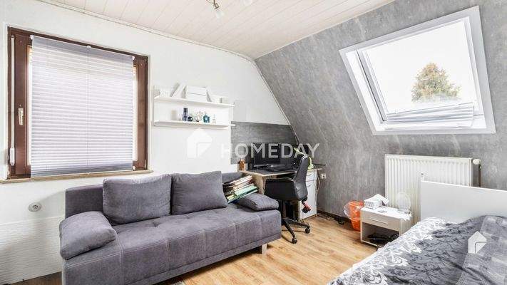 1. OG Kinderzimmer 1 2