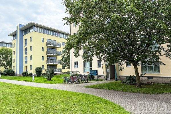 Blick zum Hauseingang