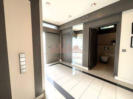 Eingangsbereich im EG