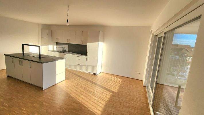 Küche mit Kochinsel