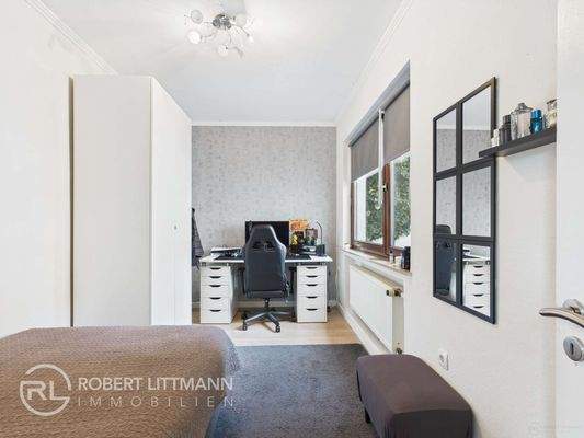 CAM04259G0-PR0083-STILL014