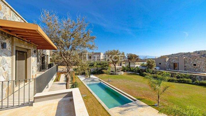 Stone-Coated Villas with Private Pools in Bodrum Gümüşlük