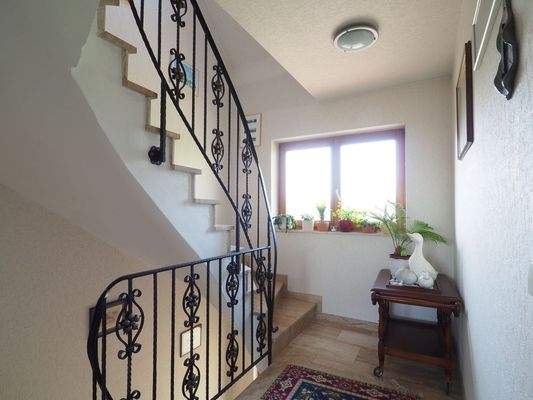 Flur (linke Haushälfte)