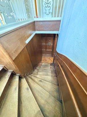 Hauptwohnung - Treppe