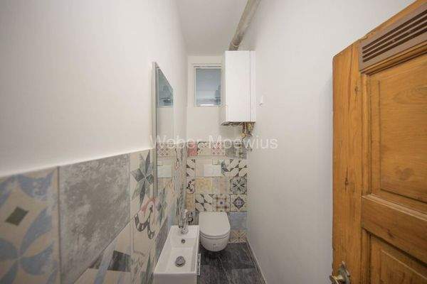 3447 Gäste-WC 2. OG rechts