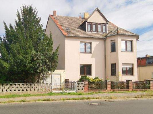 Hausansicht straßenseitig