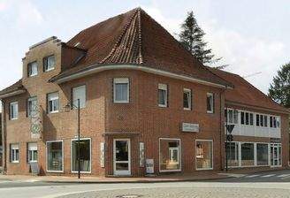 Straßenansicht