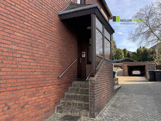 seitlicher Hauszugang