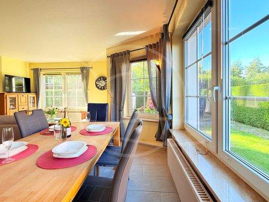 Essbereich bequem für 6 Pers..jpg