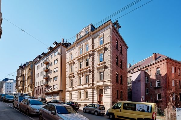 unweit vom Kernerplatz