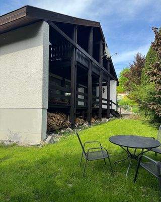 Gartenansicht mit Terrasse