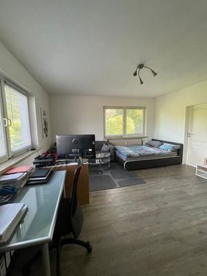 und Schlafzimmer