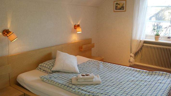 Villa Elsy OG Schlafz. Doppelbett (1).jpg