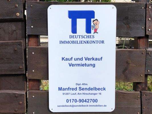 Wir suchen Häuser und Wohnungen