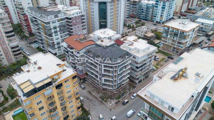 Stylish Apartments in a Complex near the Sea in Alanya Mahmutlar