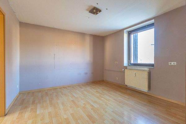 Durchgangszimmer  im 1.OG