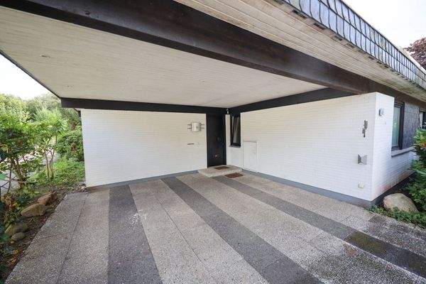 56273081-0fd7-4757-8a44-37a213afe0f6