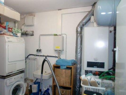 Wasch- und Heizungsraum