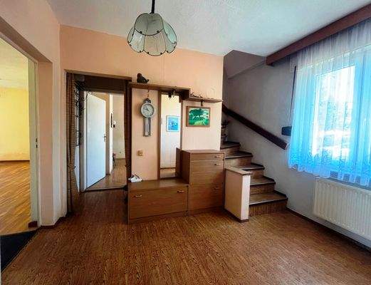 Diele mit Treppenaufgang