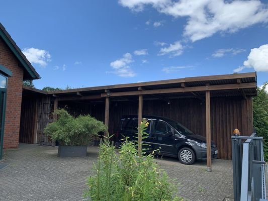 Carport extra lang mit Abstell