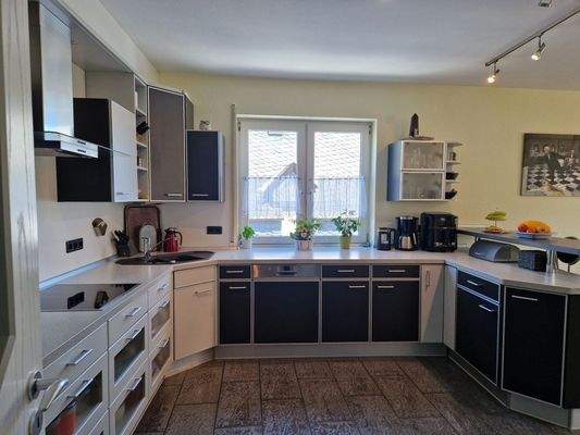 Wohnung 2 - Küche - 2. Stock