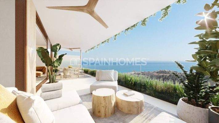 Stylish Apartments with Panoramic Views in Fuengirola