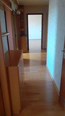 3-Zi.Whng.Hirschl. Flur.jpg