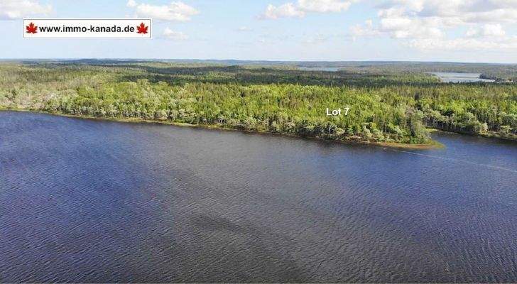 Cape Breton - Third Lake - Wunderschönes See-Uferg