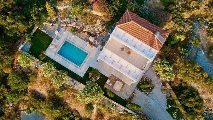 Kreta, Almyrida: Villa mit Meerblick und Swimmingpool zu verkaufen