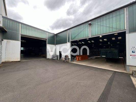 Außenansicht Halle 3 & 4