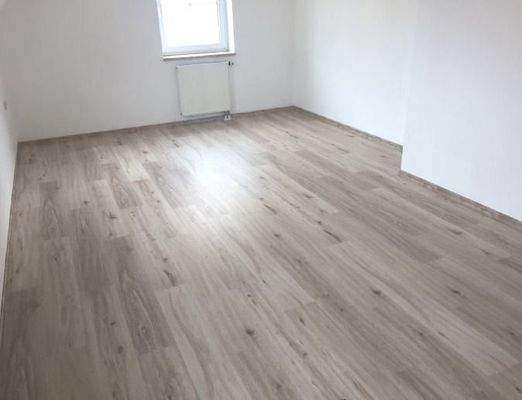 2.OG Schlafzimmer (Laminat)