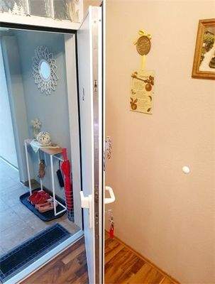 Hochwertige Biffartüre