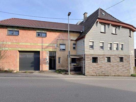 Gebäude_Westansicht_IMG_6714