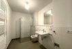 Bad mit Dusche/WC und Waschmaschinenanschluss