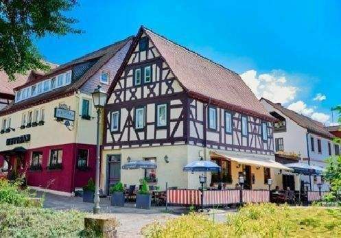 Ferien-Wohnanlage, Jugendherberge