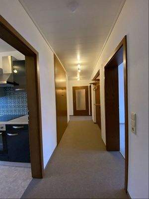 1.OG - Whg. 2 - Wohnungsflur