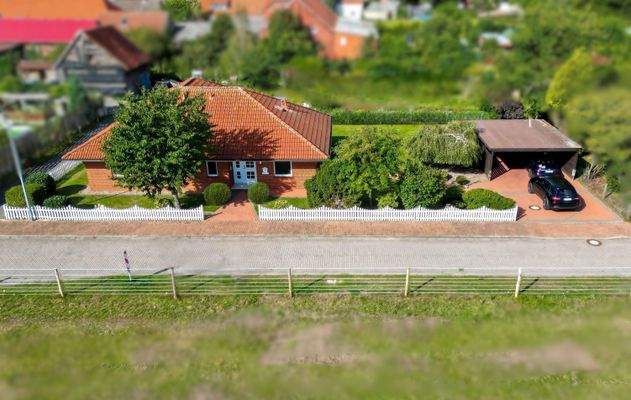 Haus Vorderansicht Luftaufnahme