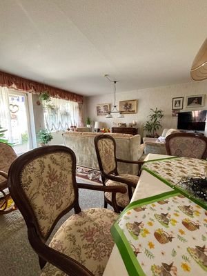 Wohn- und Esszimmer