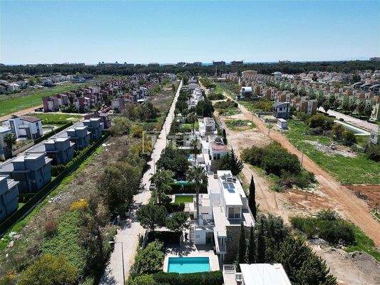 Furnished Triplex Villa with Pool in Kadriye Antalya