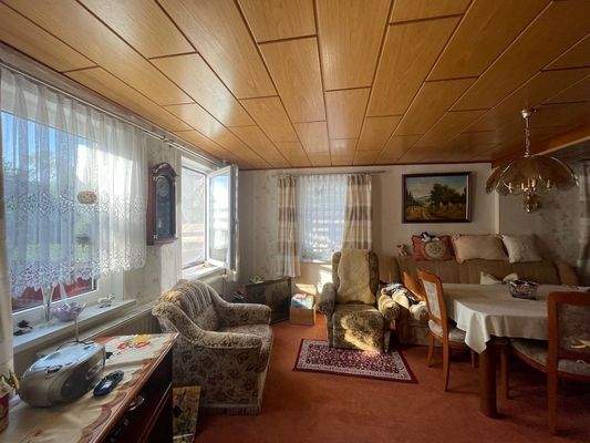 004020156800_302_328_03092024082920126