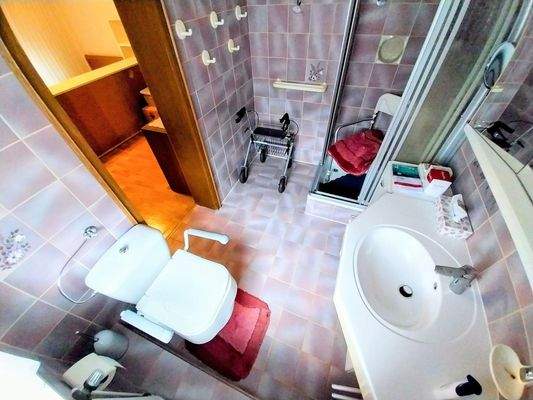 Dusche + WC EG Eltern-SZ