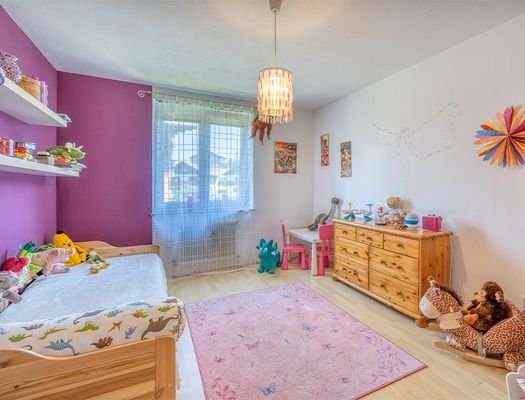 HP3-3-Zimmer-Wohnung-Obertrum-Kinderzimmer