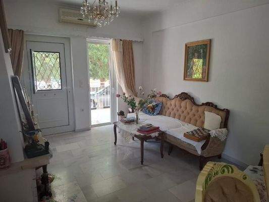 Kreta, Voukolies: Zweistöckiges Haus zu verkaufen