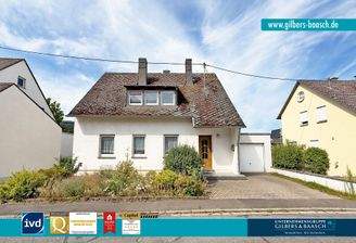 Charmantes Einfamilienhaus mit großzügigem Garten in beliebter Wohnlage
