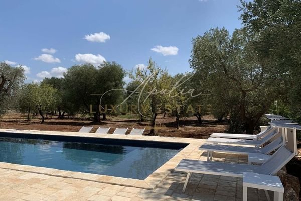 Valle d´Itria – wunderschöne Villa mit Trullo und Pool