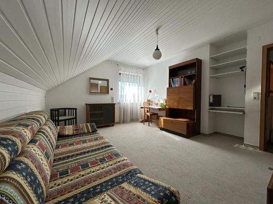 Kinderzimmer 2 im Dachgeschoss