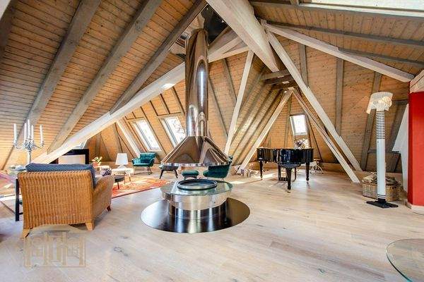 Wohnbereich / Studio im Dachgeschoss