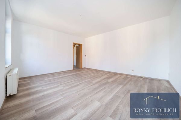 DG rechts Wohnung 2-8