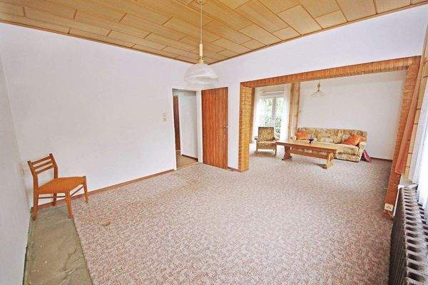 großes Wohn- / Esszimmer im EG